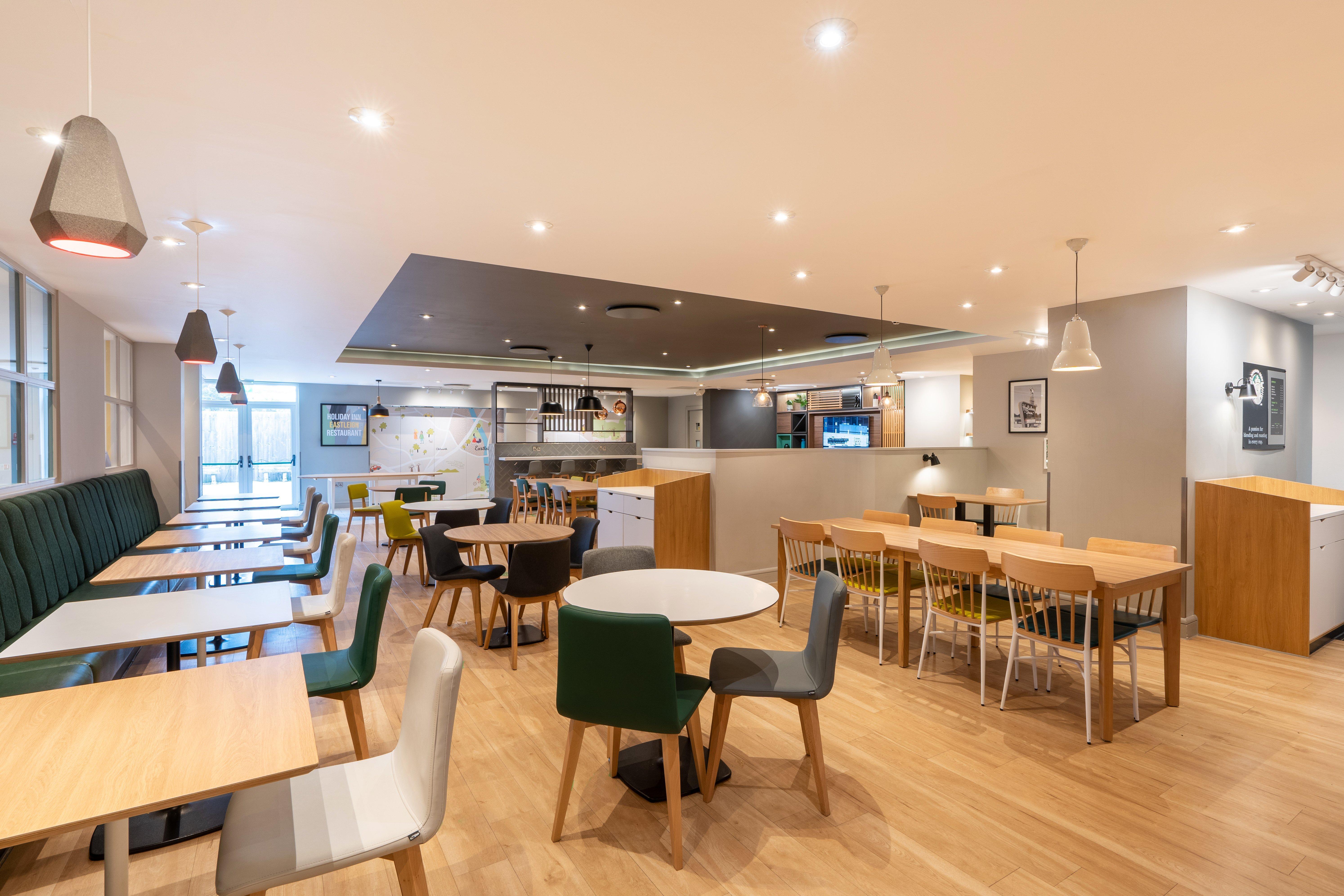 Holiday Inn Southampton Eastleigh By Ihg Ngoại thất bức ảnh